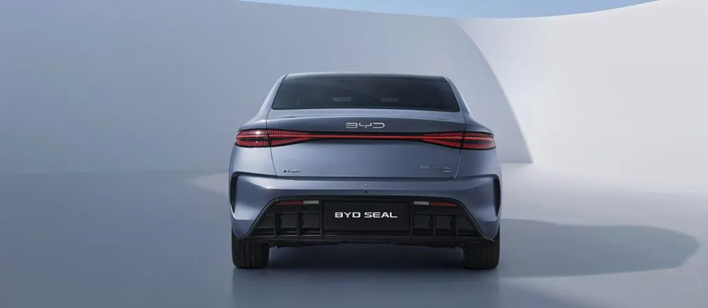 BYD SEAL – Lanterna traseira do tipo Skyline