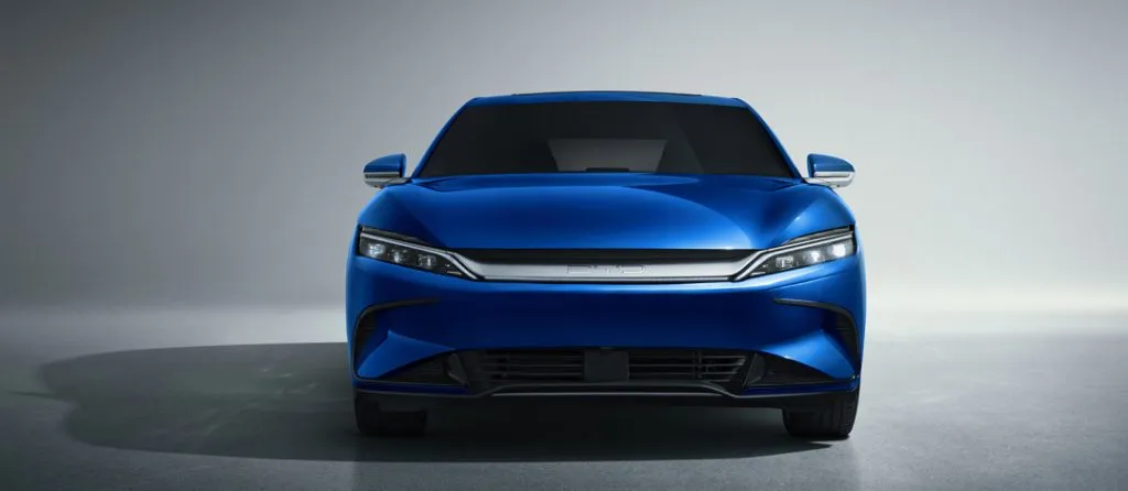 BYD HAN – Faróis de LED com design Dragon Face