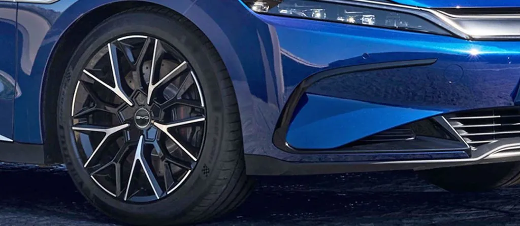 BYD HAN – Rodas Esportivas Dinâmicas