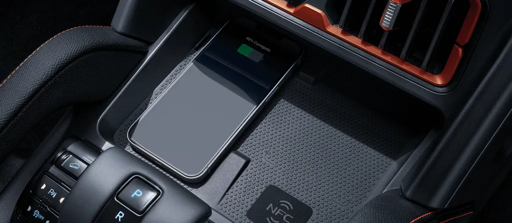 BYD SHARK – Carregamento sem fio de smartphones